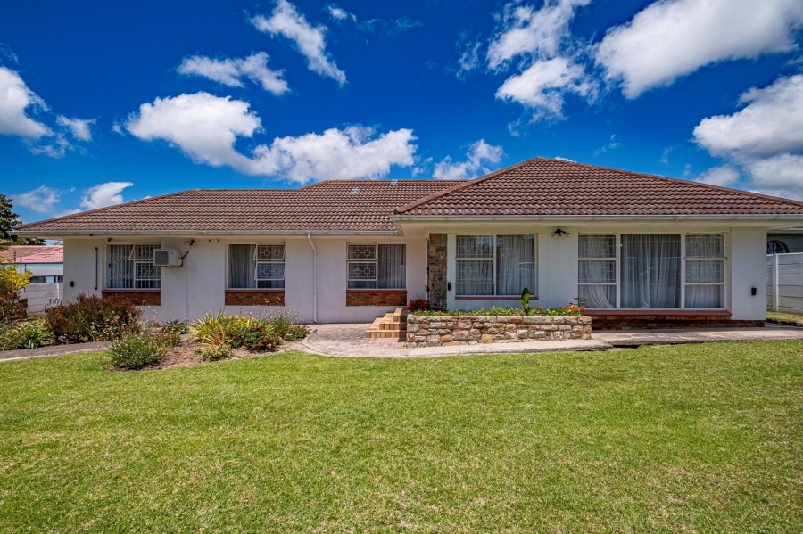 3 Bedroom Property for Sale in Brymore Eastern Cape